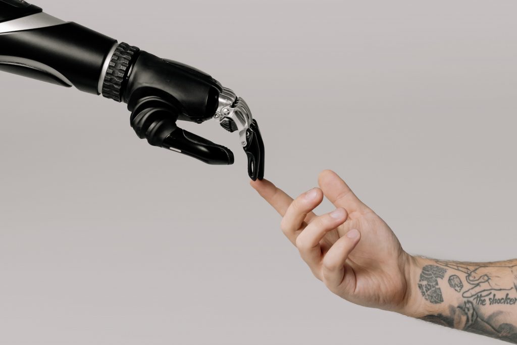 Human and robot hand